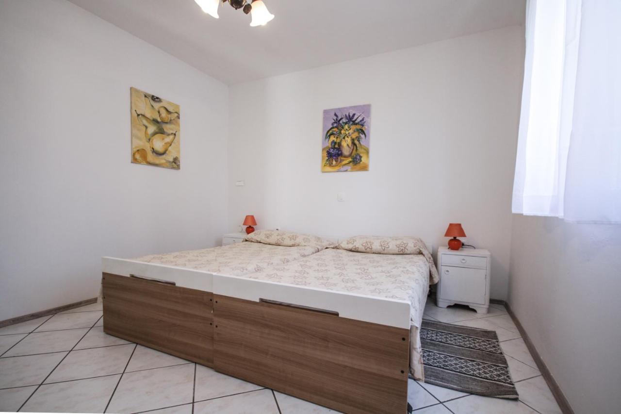Apartment Tosca With Parking Rovinj Buitenkant foto