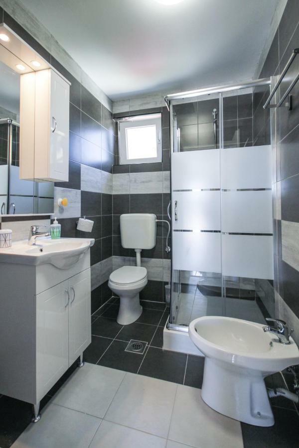 Apartment Tosca With Parking Rovinj Buitenkant foto