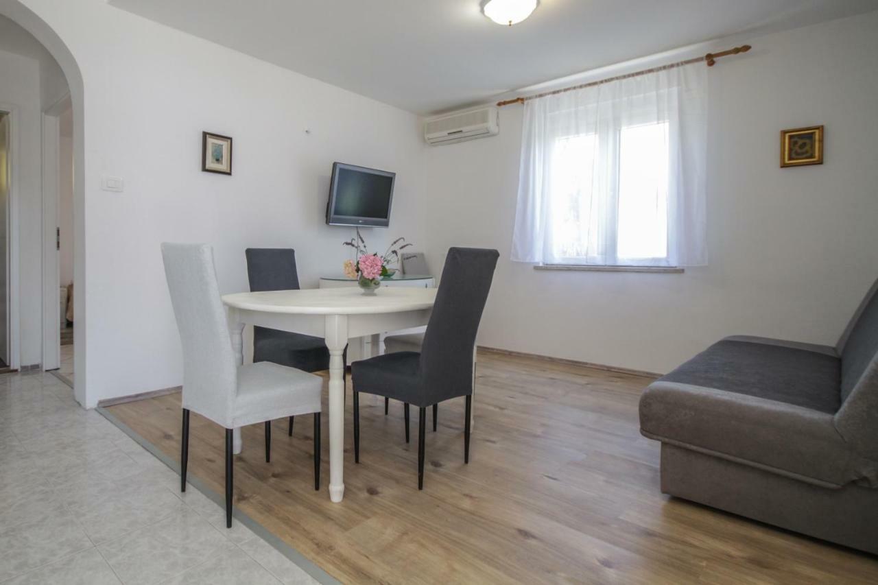Apartment Tosca With Parking Rovinj Buitenkant foto